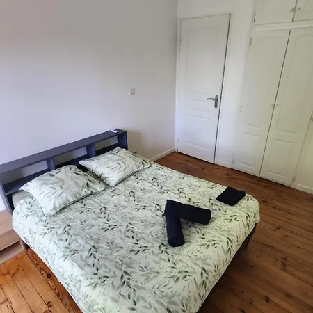 Eclat Moderne - T3 Equipe - Parking - Hypercentre Apartment